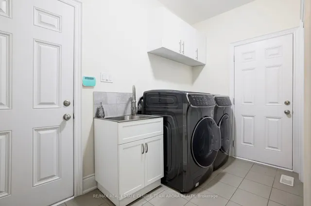 Additional image 39 of 1 Alameda St