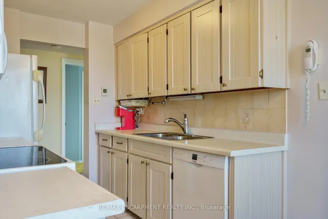 Additional image 20 of 30 Harrisford St Unit 908