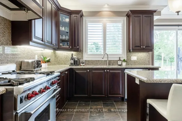 Additional image 11 of 4212 Kane Cres