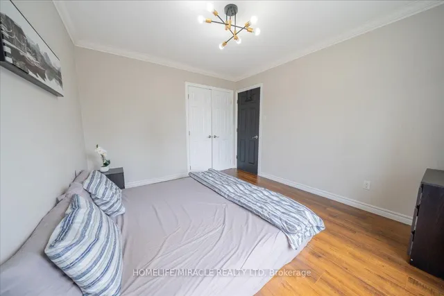 Additional image 32 of 1548 Westminster Pl