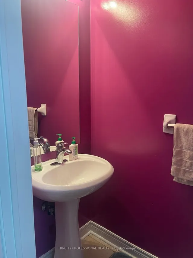 Additional image 2 of 771 Fable Cres