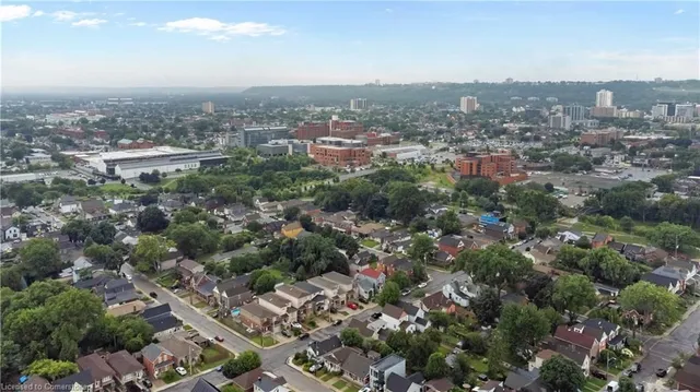 Additional image 9 of 411 Mary St