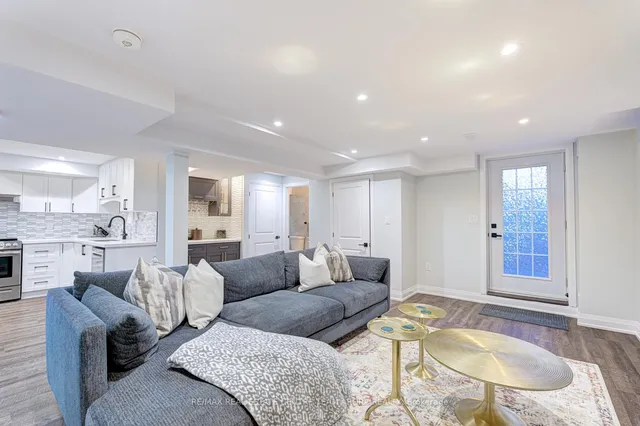 Additional image 37 of 8 Ferdinand Dr