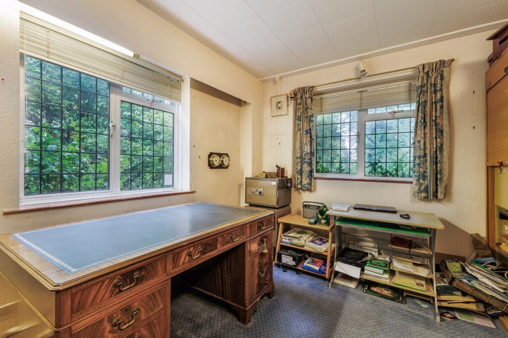 Additional image 9 of Park Avenue North, Harpenden, Hertfordshire