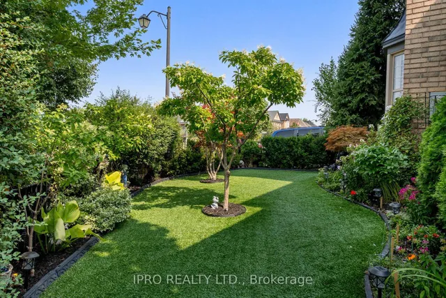 Additional image 47 of 256 Landsborough Ave