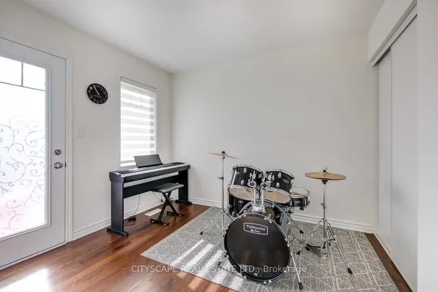 Additional image 15 of 141 Hatt Crt