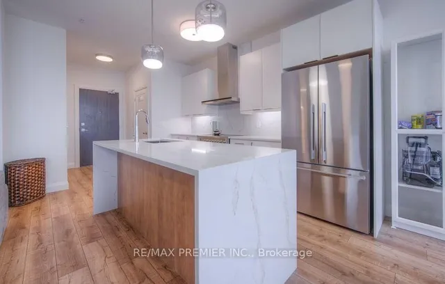 Additional image 9 of 500 Brock Ave Unit 2003