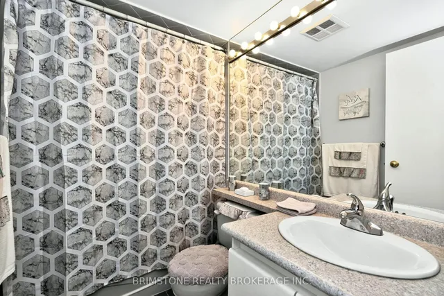 Additional image 30 of 26 Hanover Rd Unit 202