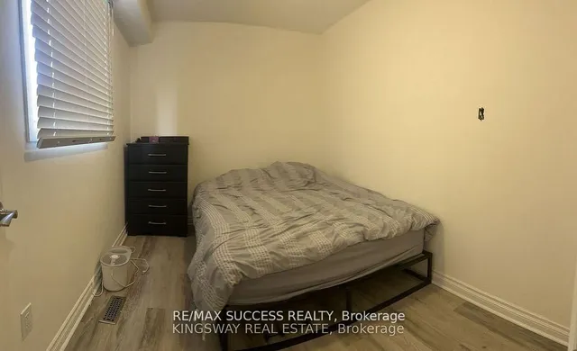 Additional image 26 of 32 Martindale Cres