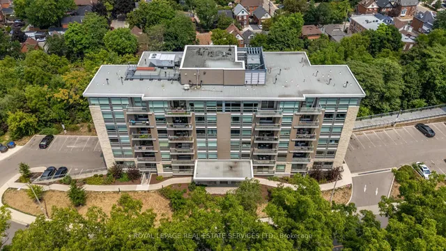 Additional image 27 of 455 Charlton Ave Unit 306
