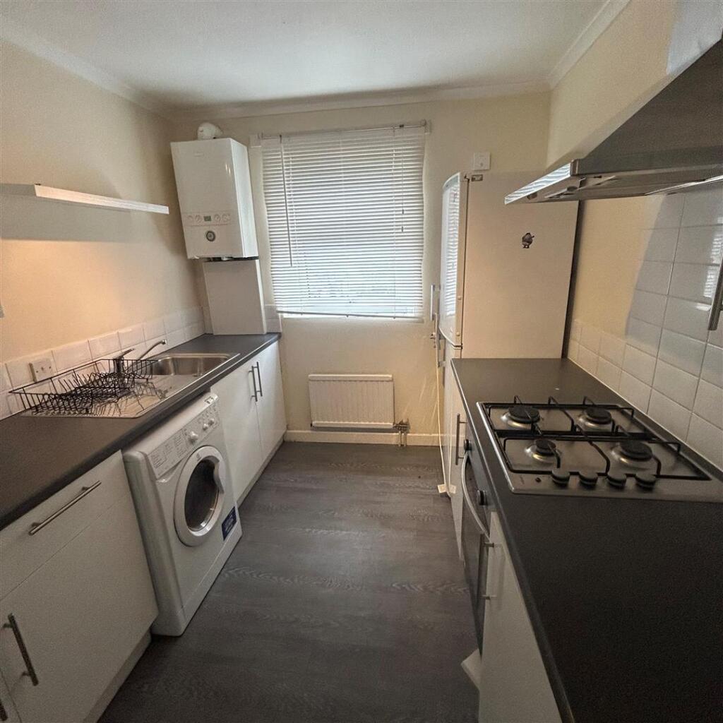 Additional image 2 of 44 CrossbrookHatfieldHerts