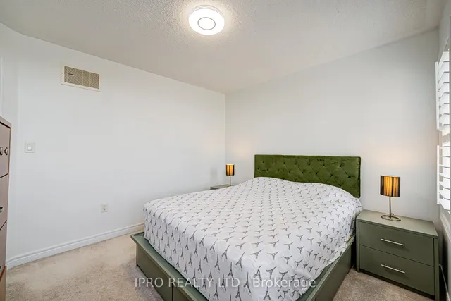 Additional image 26 of 29 Teal Crest Circ