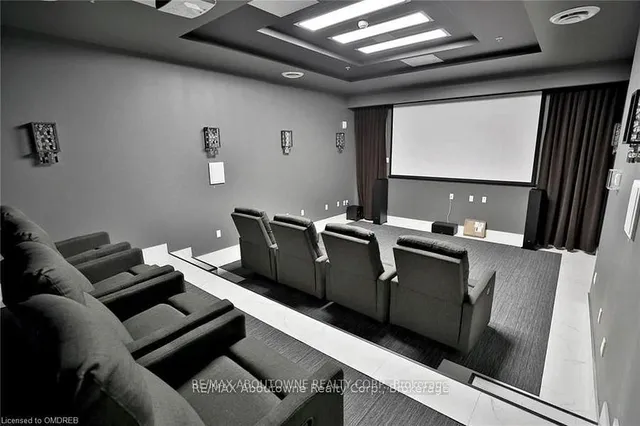 Additional image 34 of 118 King St Unit 419