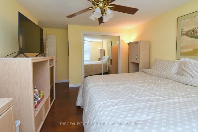 Additional image 27 of 4131 Lorraine Cres