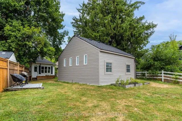 Additional image 31 of 1999 Main St