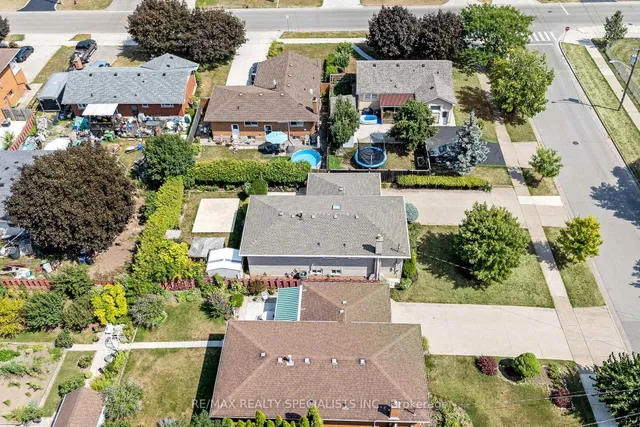 Additional image 43 of 212 Memorial Ave