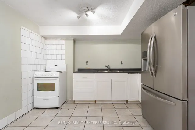 Additional image 25 of 6960 Cadiz Cres