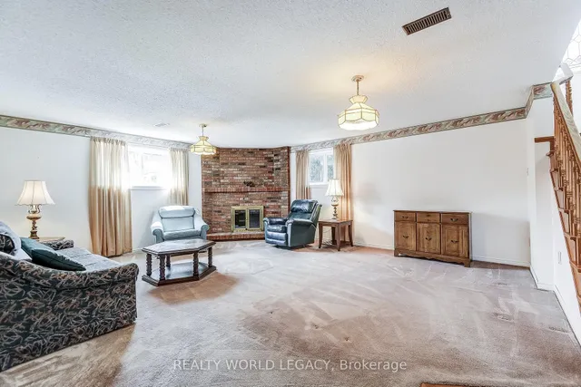 Additional image 26 of 1240 Thorpe Rd