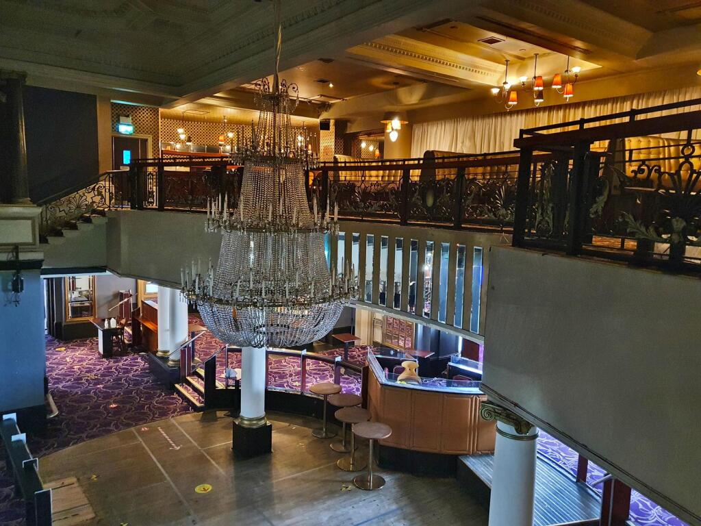 Additional image 5 of Batchwood Hall, Batchwood Drive, St Albans, AL3 5XA