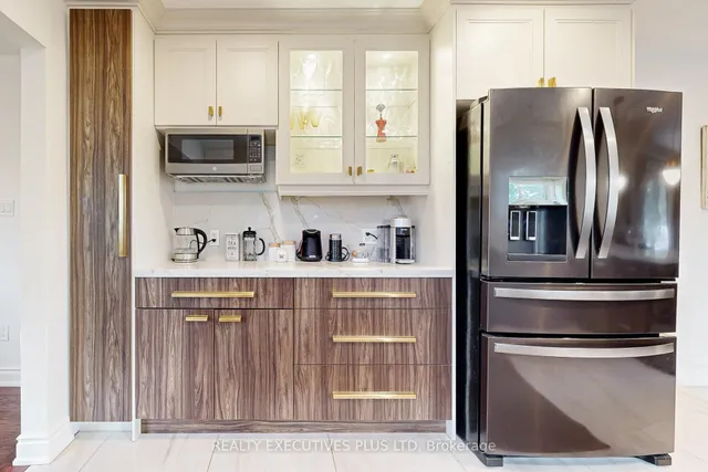 Additional image 16 of 23 Hildegard Dr