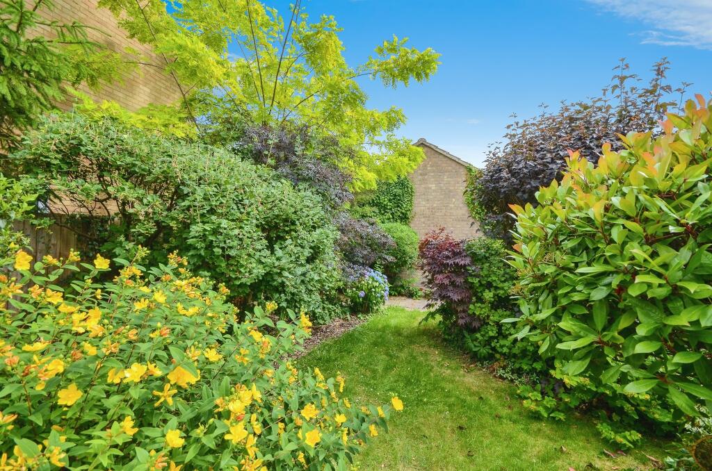 Additional image 11 of Beverley Gardens, St. Albans