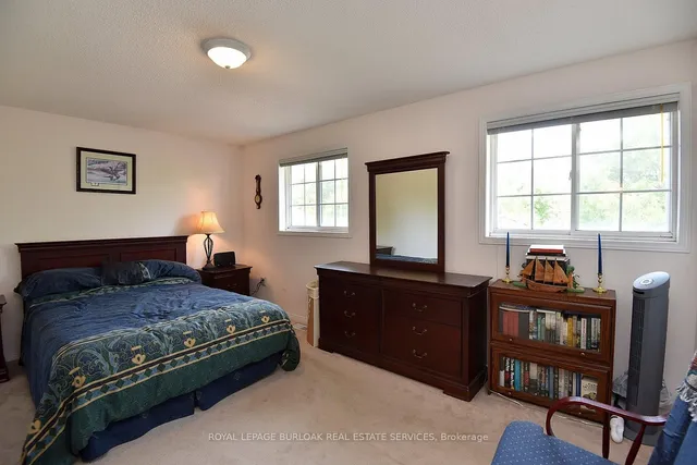 Additional image 22 of 4002 Jarvis Cres