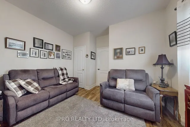 Additional image 16 of 36 Baybrook Rd