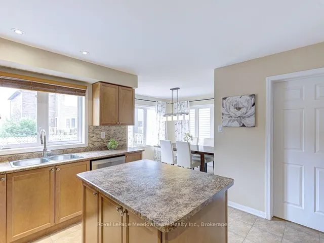 Additional image 22 of 220 Magurn Gate