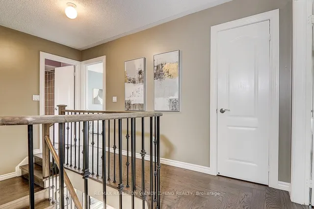 Additional image 23 of 14 Valleypark Cres