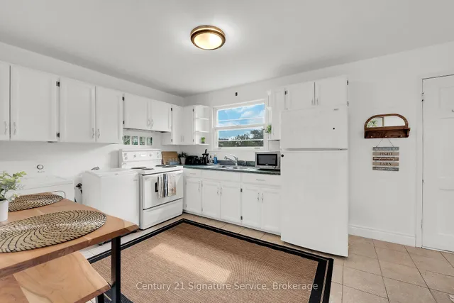 Additional image 9 of 17 Fleming Ave