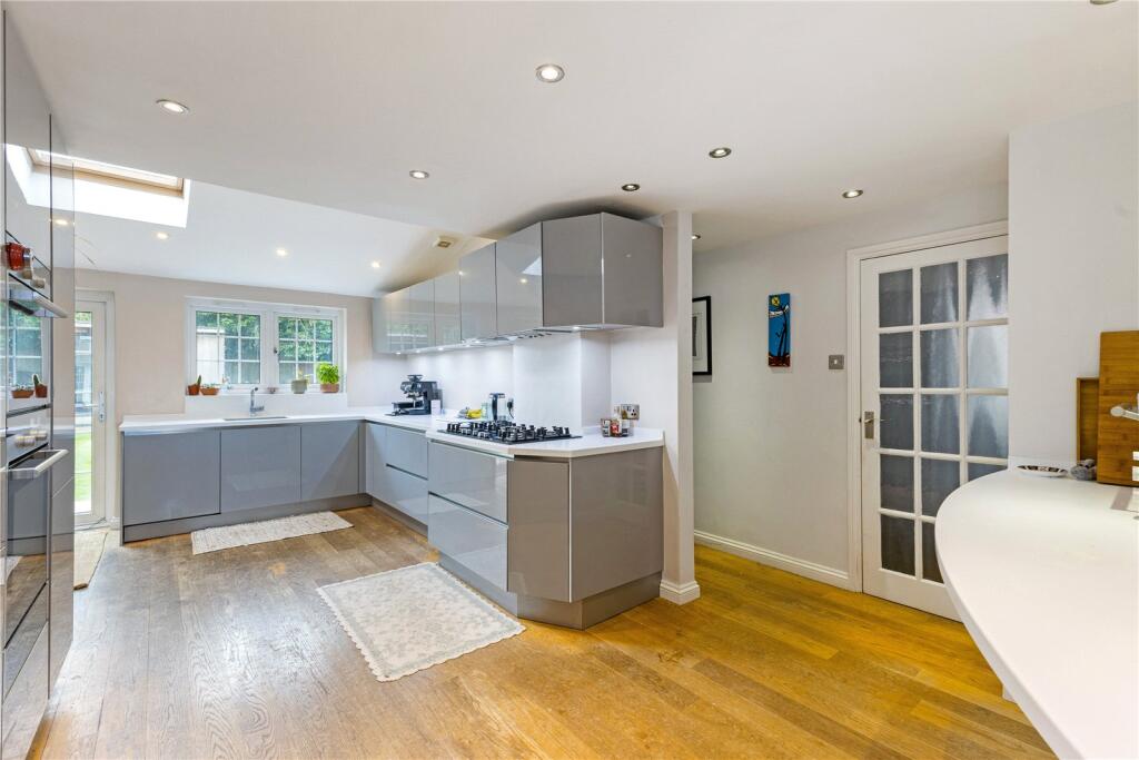 Additional image 4 of Gainsborough Avenue, St. Albans, Herts, AL1