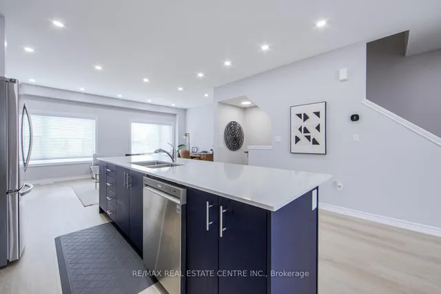 Additional image 17 of 52 SENTINEL Lane