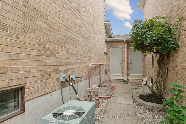 Additional image 43 of 550 Eliza Cres