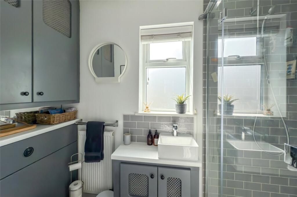 Additional image 19 of Southdown Road, Harpenden, Hertfordshire, AL5