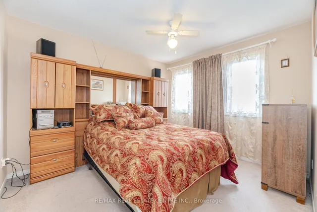 Additional image 32 of 37 Ravenswood Dr