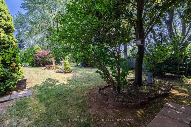 Additional image 44 of 618 Empress Cres