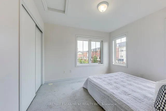 Additional image 28 of 2468 Post Rd Unit 22