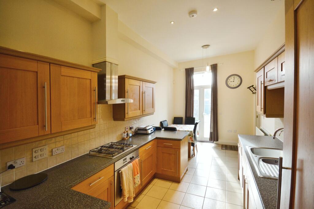 Additional image 8 of Dragon Road, Hatfield, AL10