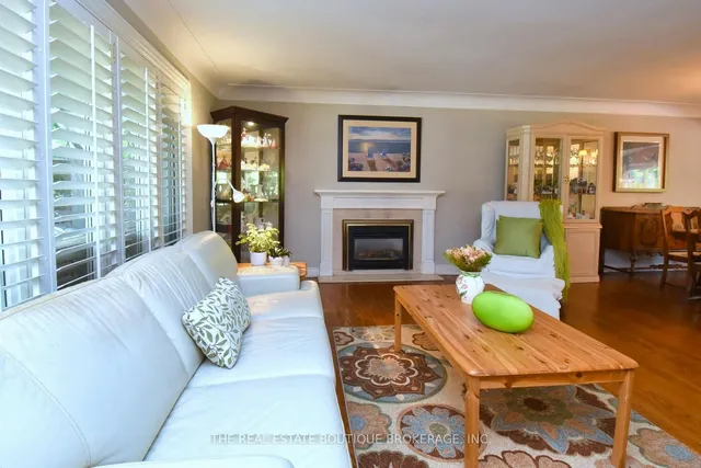 Additional image 10 of 4131 Lorraine Cres