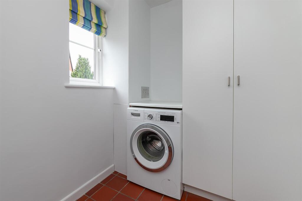 Additional image 6 of Belsize Close, St. Albans