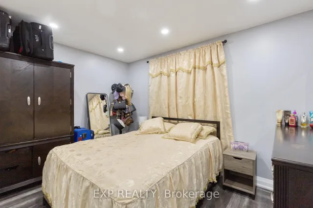 Additional image 12 of 96 Gainsborough Rd