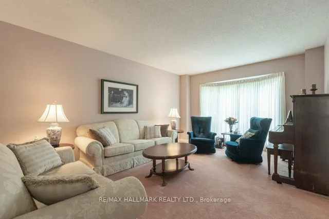 Additional image 4 of 1280 Greeniaus Rd