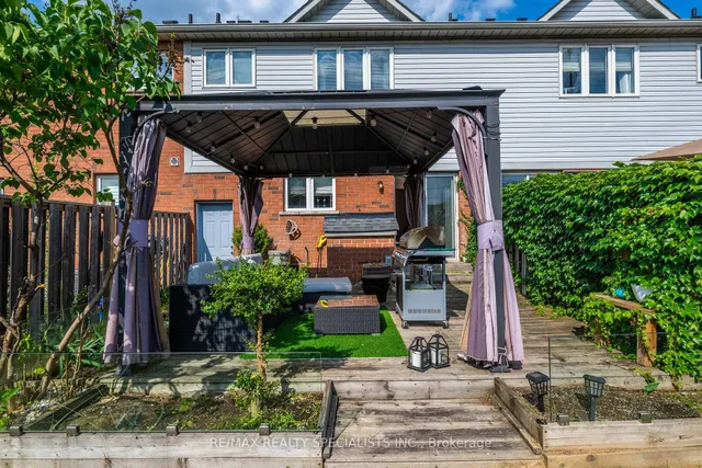 Additional image 31 of 302 Black Dr