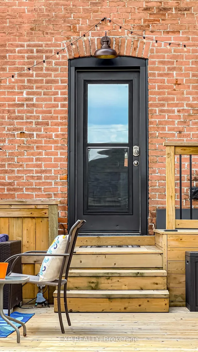 Additional image 40 of 14 Chatham St