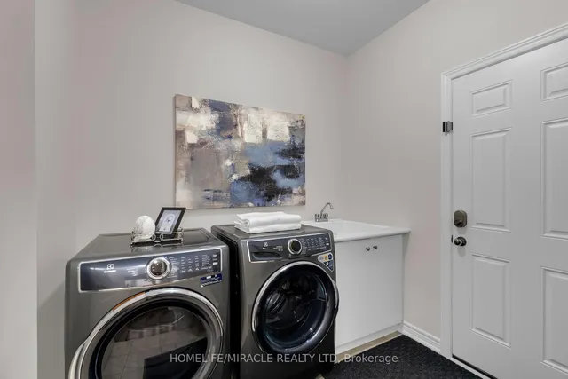 Additional image 26 of 10 Dormington Cres