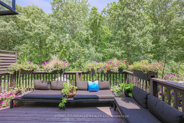 Additional image 20 of 1204 Fox Cres