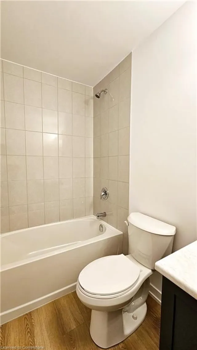 Additional image 8 of 470 Dundas St Unit 322
