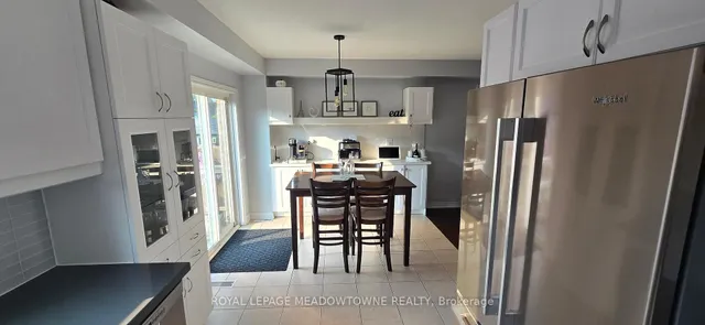 Additional image 2 of 345 Bussel Cres