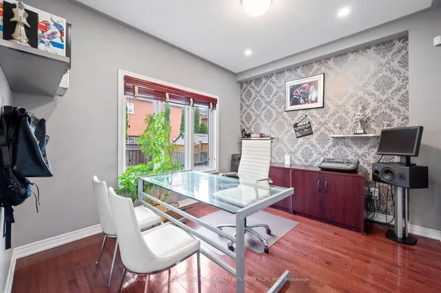 Additional image 16 of 11 Darren Rd