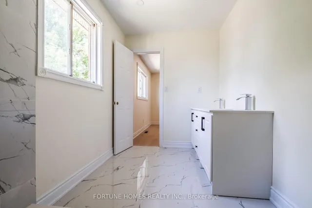 Additional image 38 of 68 Nasmith St